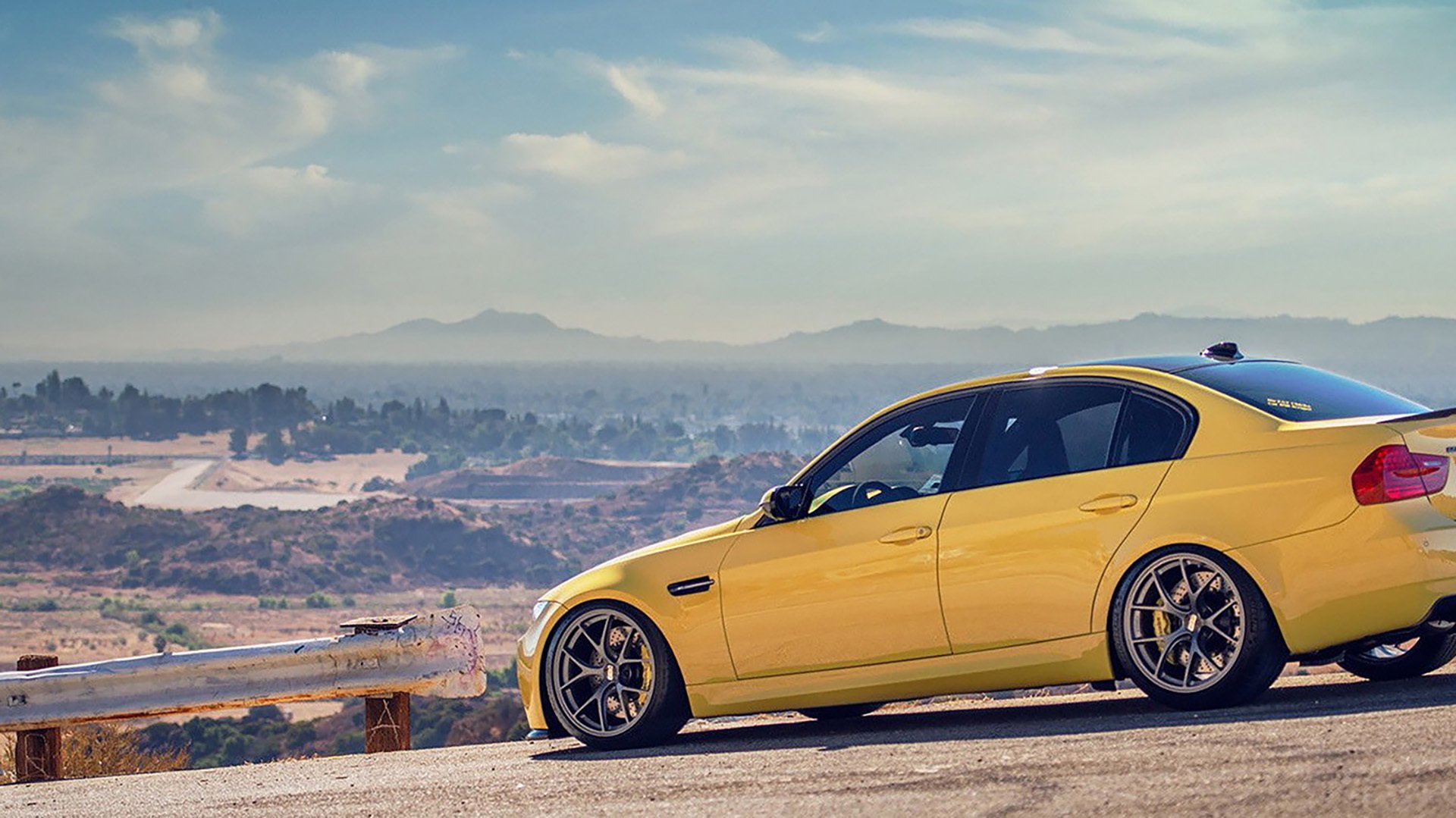 NBA裁判新规：对于常见犯规判罚标准进行了调整，nba裁判进攻犯规手势图解