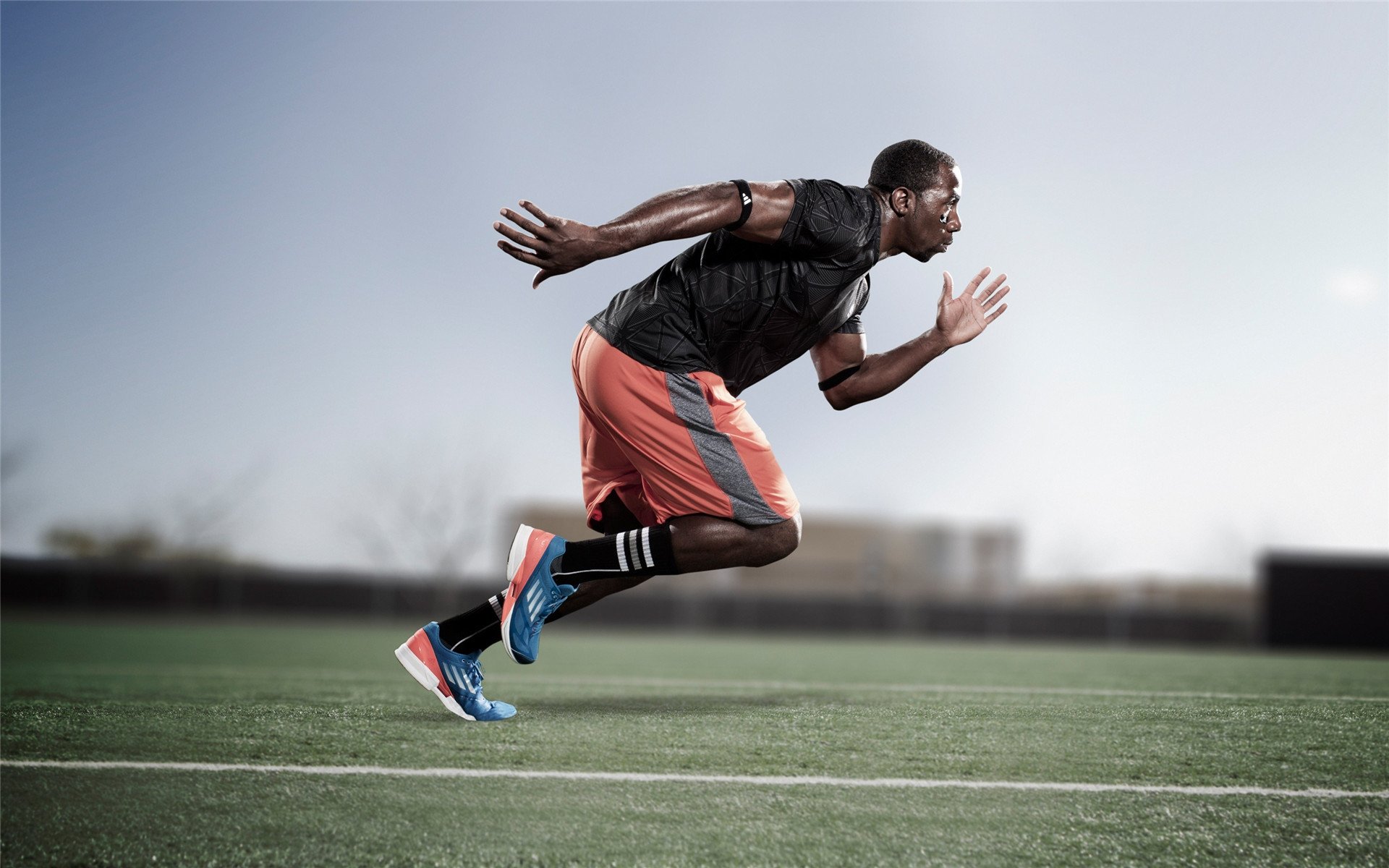 爱游戏娱乐网址-WRC牙买加：雨后泥泞带来激烈对抗，dancehall牙买加