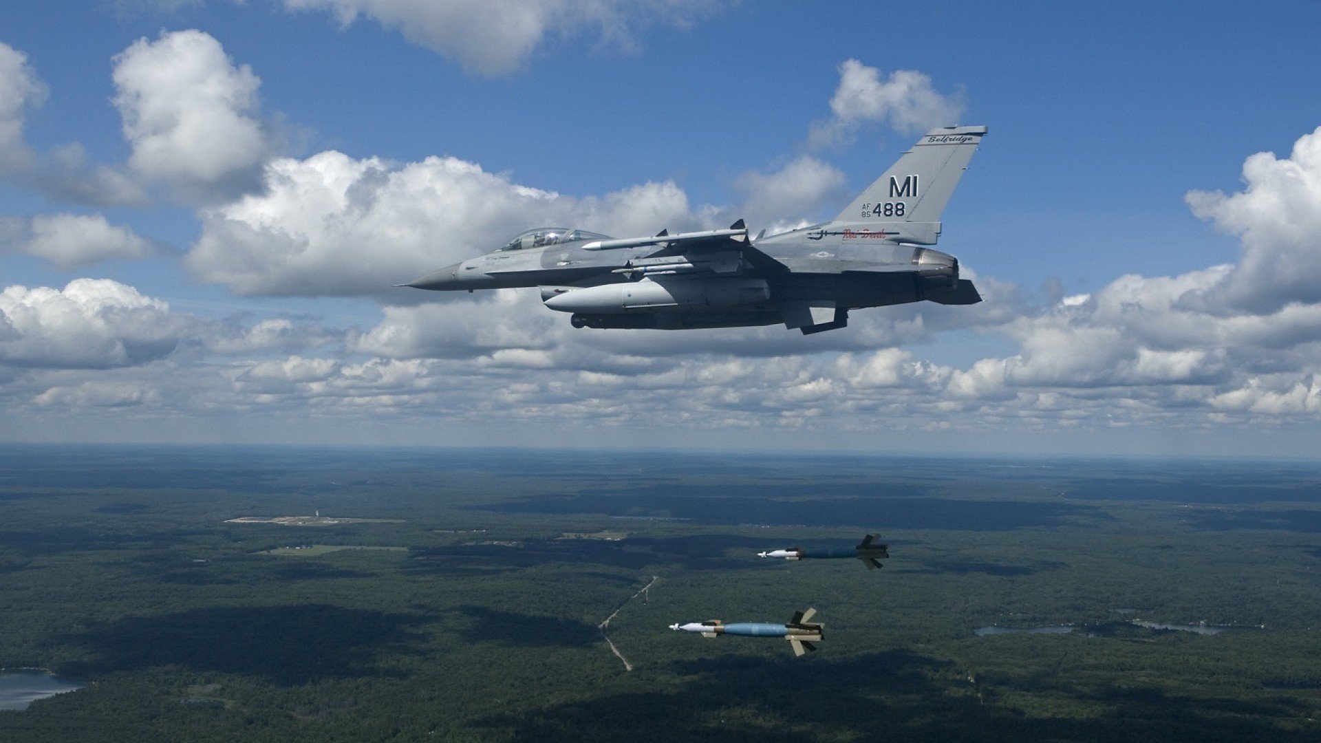 爱游戏娱乐-《星际争霸2》WCS：人族、虫族、神族平衡性调整的讨论，星际争霸2 虫族