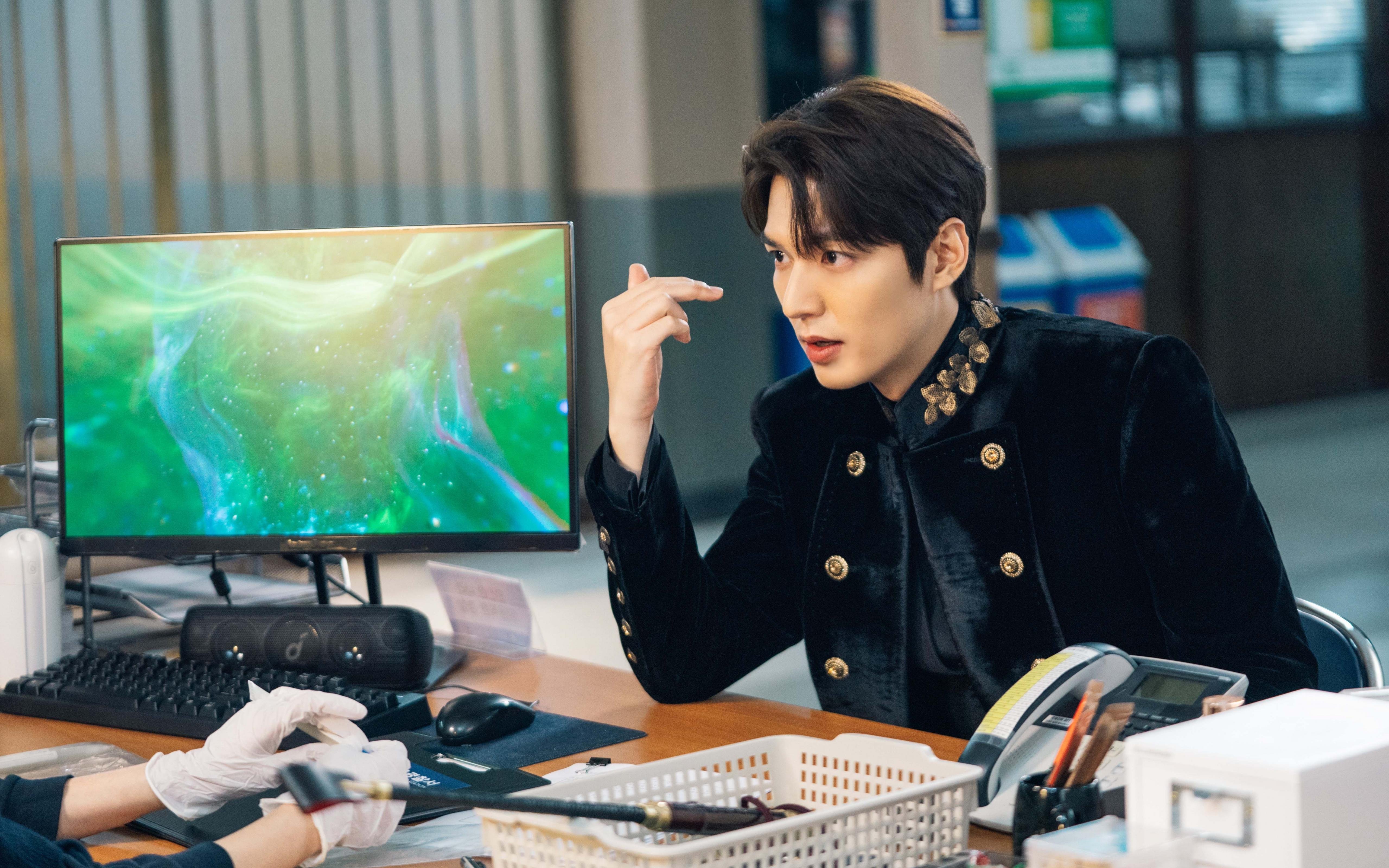 爱游戏官方-热火力克雄鹿，系列赛焦点战中巴特勒砍下47分，热火队巴特勒交易