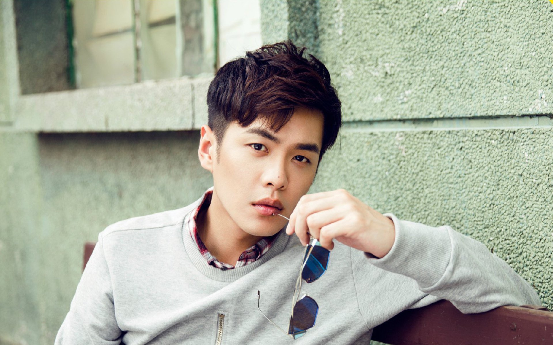 五大联赛赛季初胜率与最终排名是否存在强相关，五大联赛赛季初是不是容易爆冷