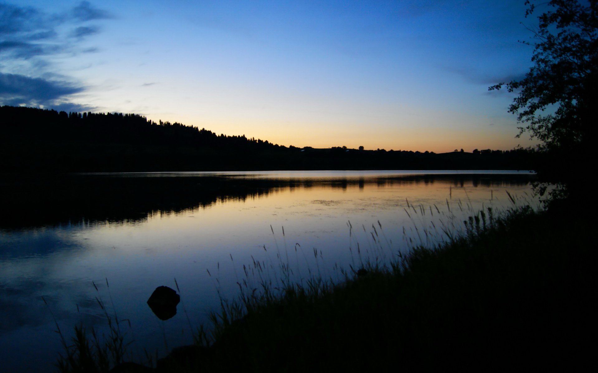 奥运村设施完善提升运动员生活质量，奥运村工作人员